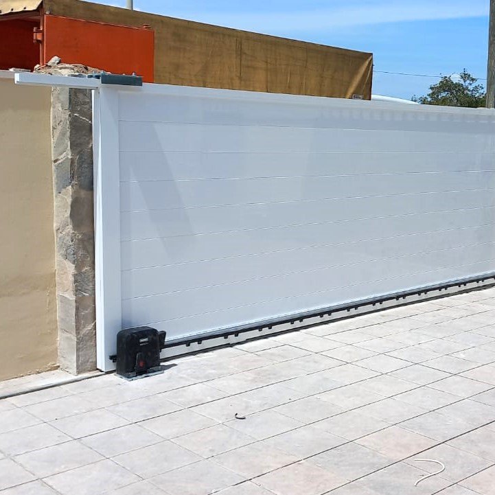 Puerta motorizada